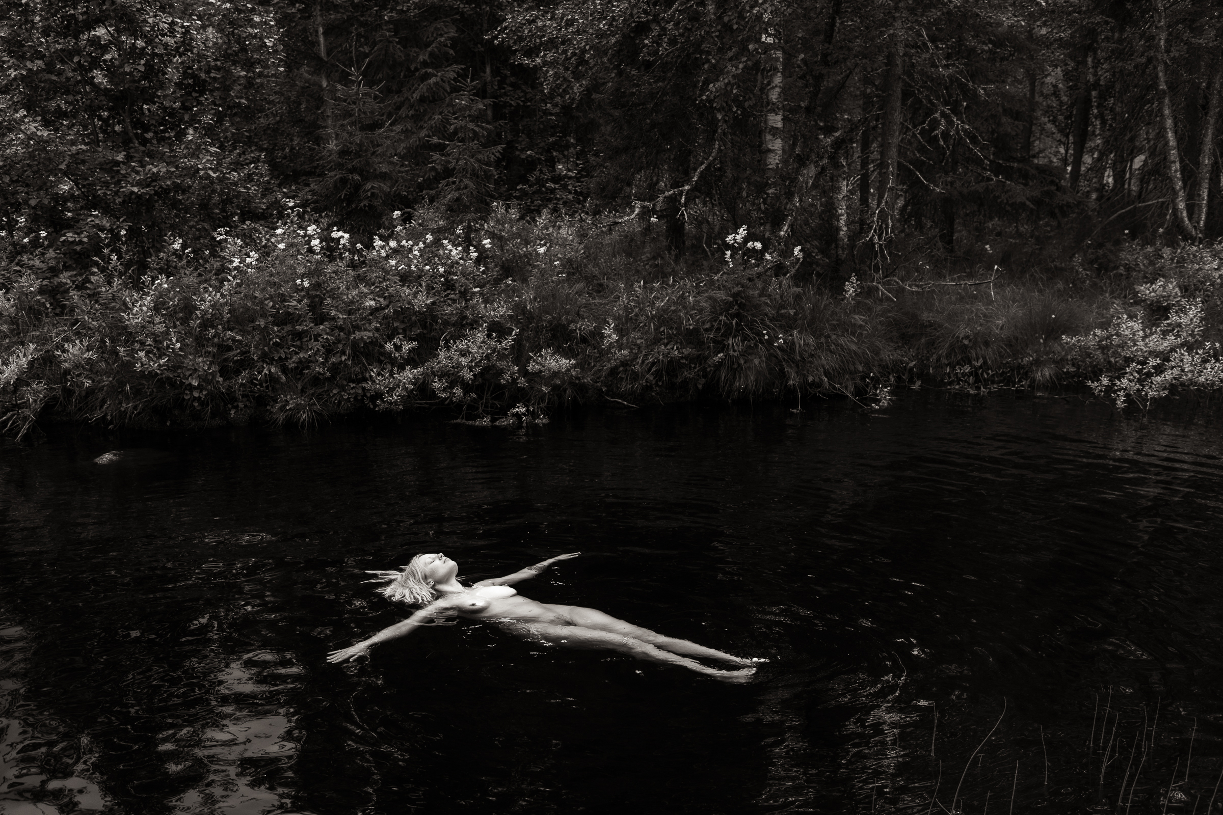 Håkon Grønning, Floating girl